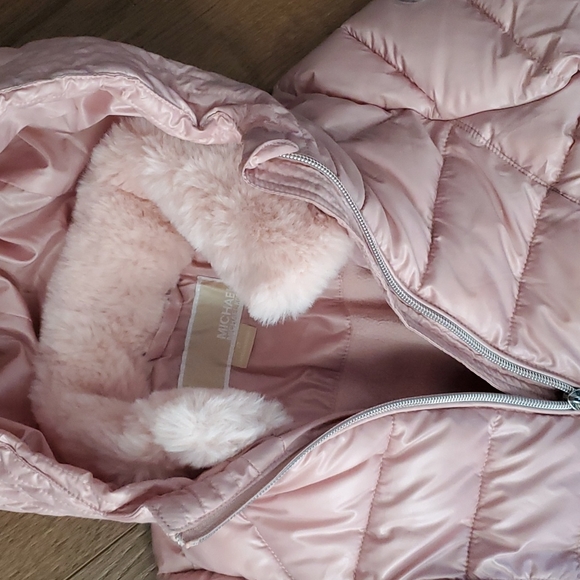 MICHAEL MICHAEL KORS jacket.  #3556 - Picture 4 of 10